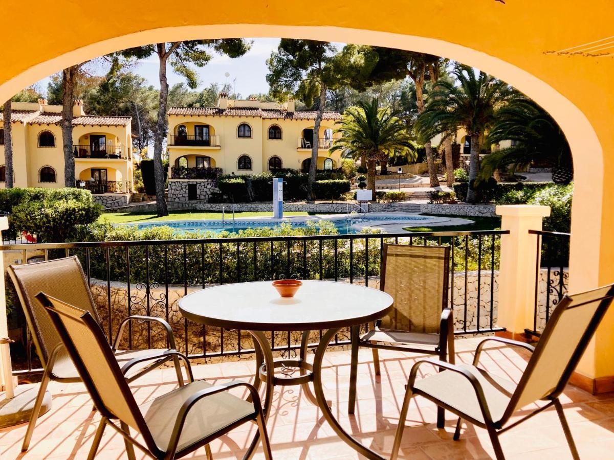 Apartamento Con Terraza En Complejo Con 2 Piscinas Daire Moraira Dış mekan fotoğraf