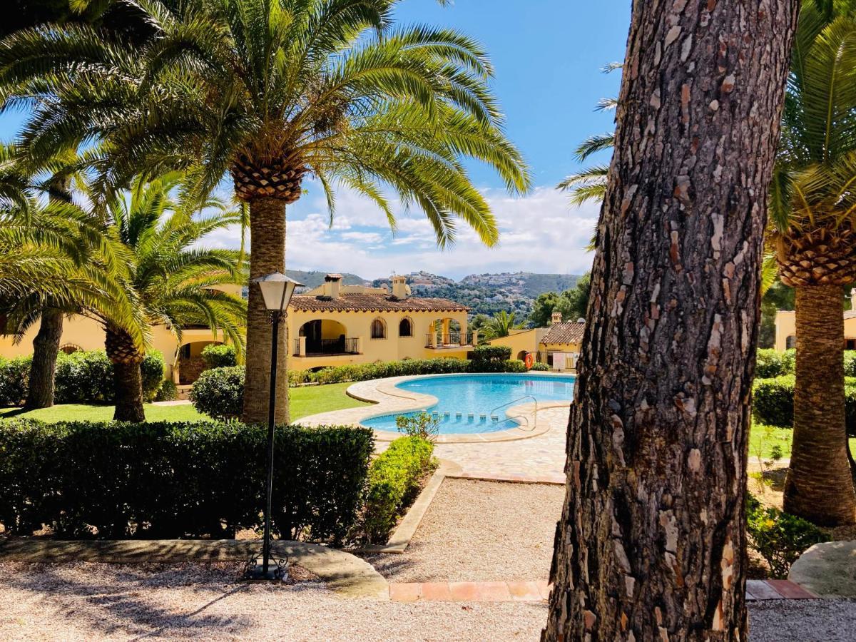 Apartamento Con Terraza En Complejo Con 2 Piscinas Daire Moraira Dış mekan fotoğraf