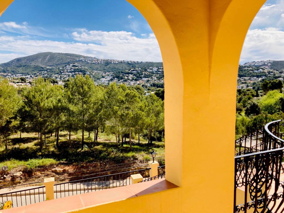 Apartamento Con Terraza En Complejo Con 2 Piscinas Daire Moraira Dış mekan fotoğraf